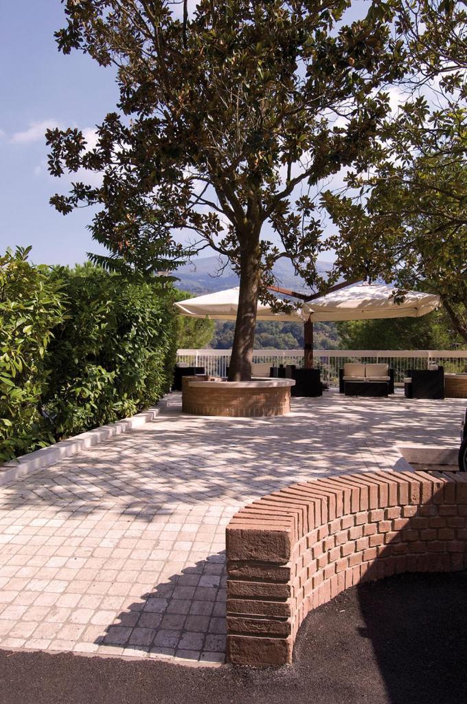 Complesso Termale Vescine Hotel Castelforte Buitenkant foto