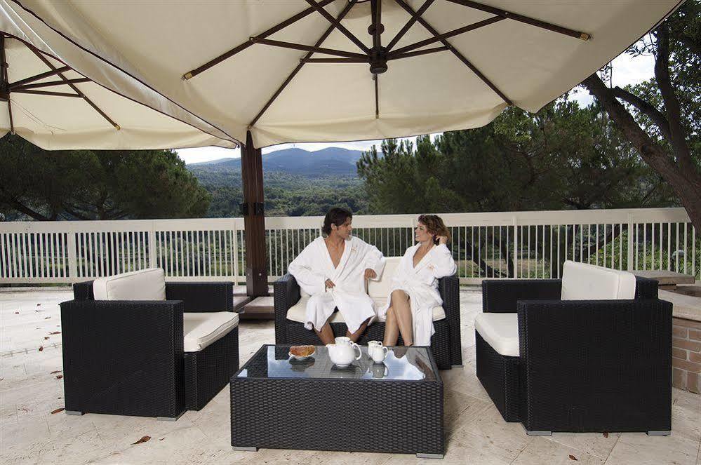 Complesso Termale Vescine Hotel Castelforte Buitenkant foto